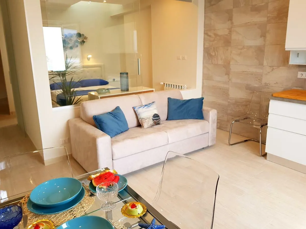 Blue Lagune Taormina Mare Apartment
